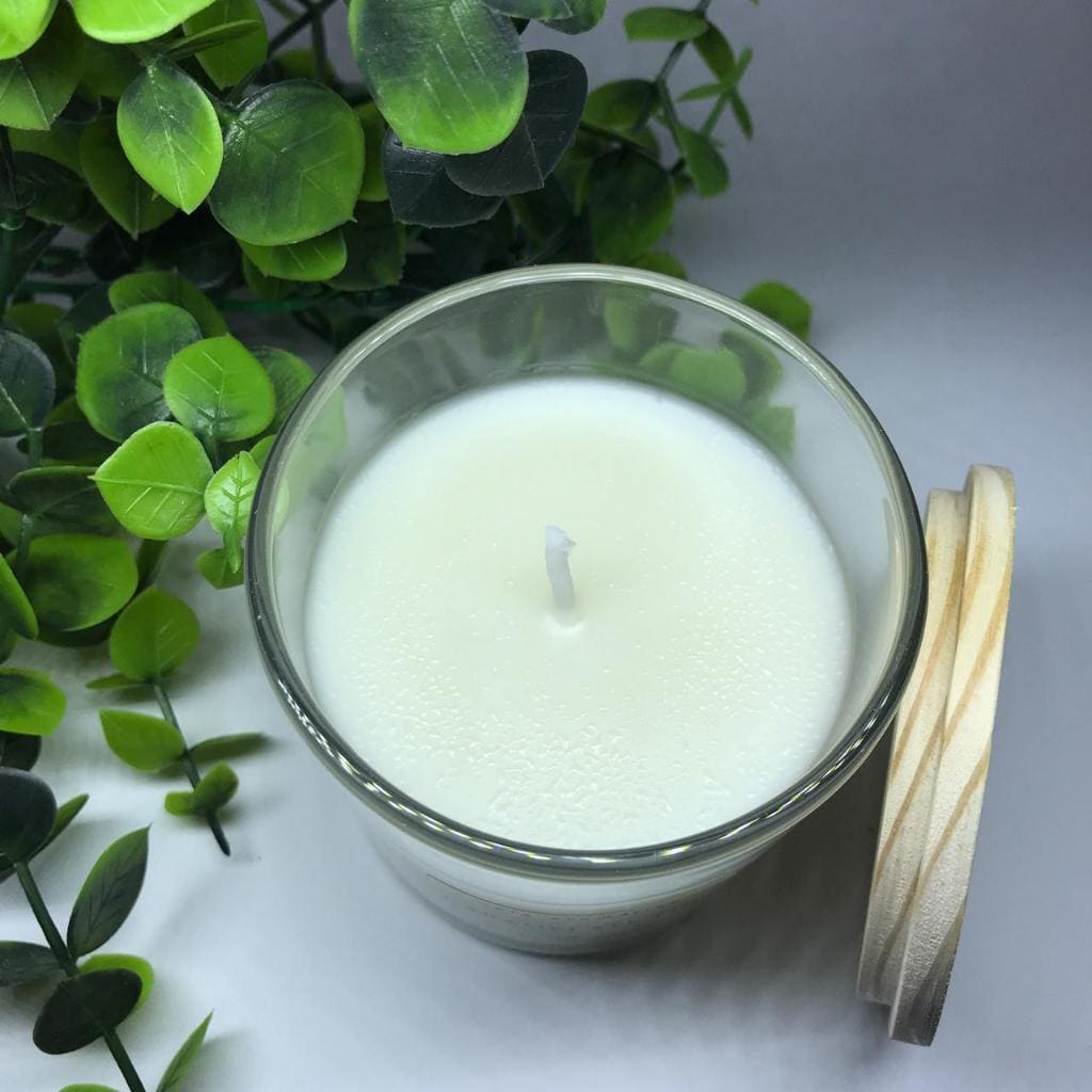 Vela Aromática Premium com Cristal Natural 150g | Cera de Coco 100% Vegetal